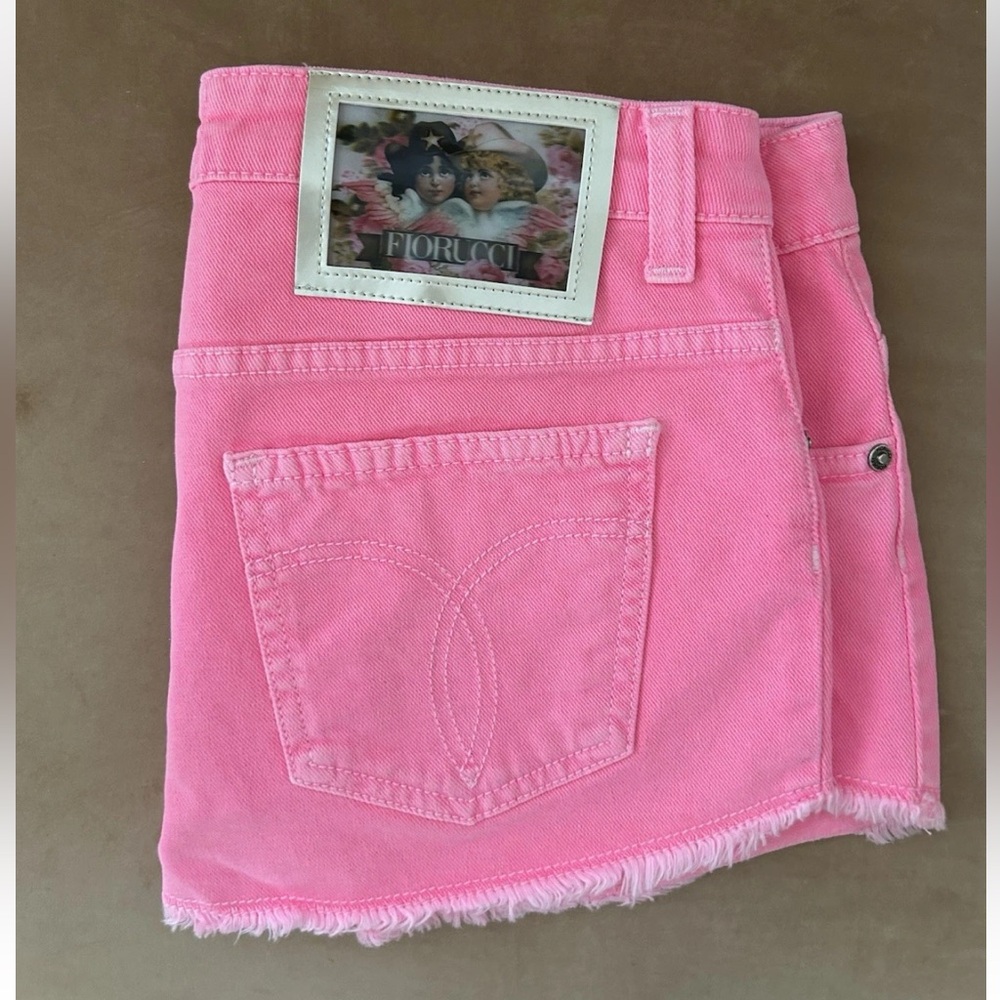 FIORUCCI Y2K Hot Pink Low Rise Micro Shorts Cowgirl Angels Logo Tag NWT Size 26